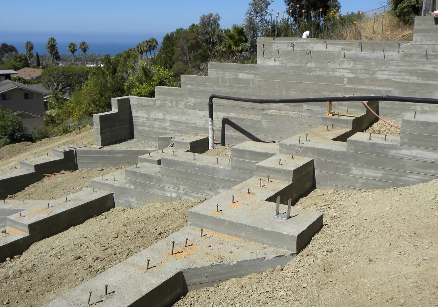 Strucco Hillside FoundationvProject