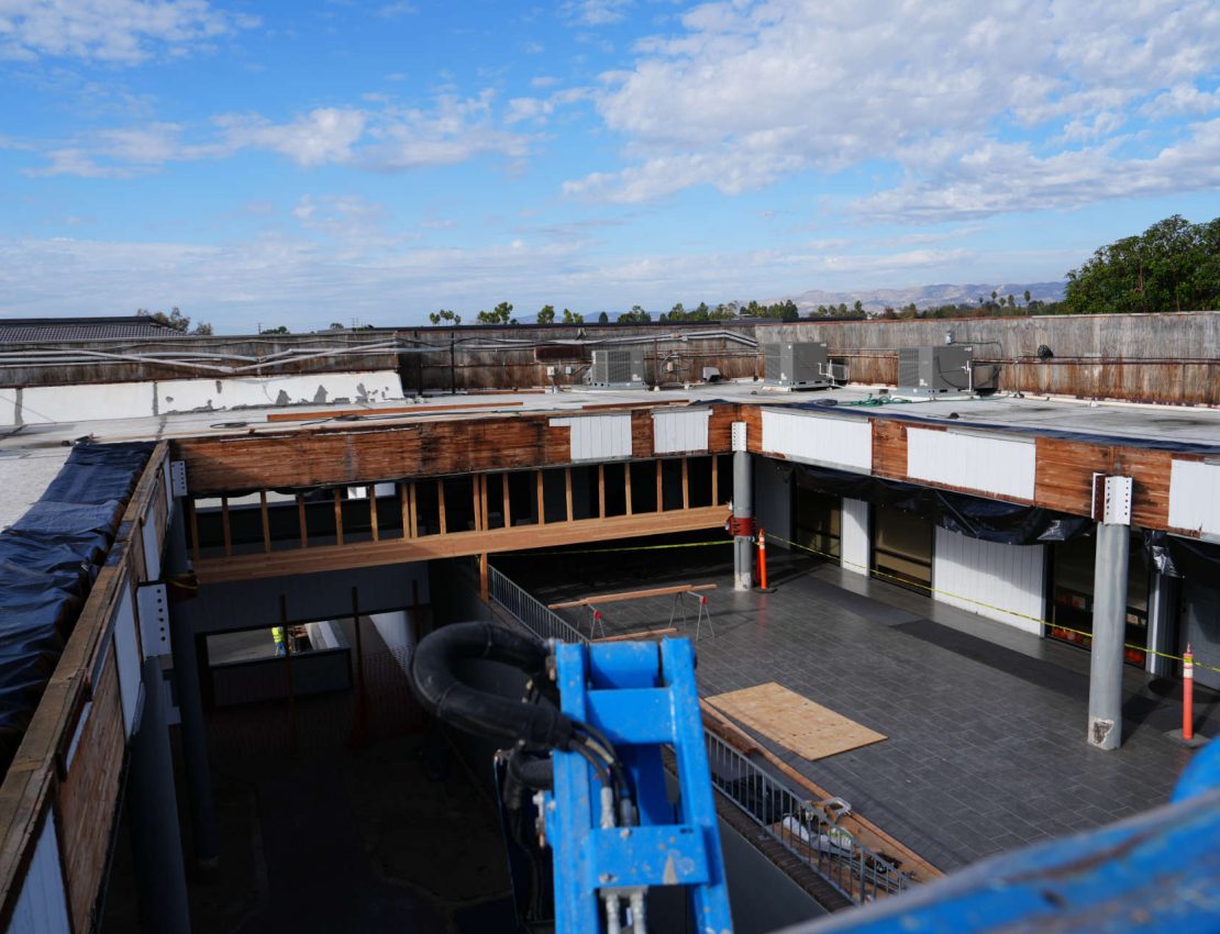 Lake Forest Office Building